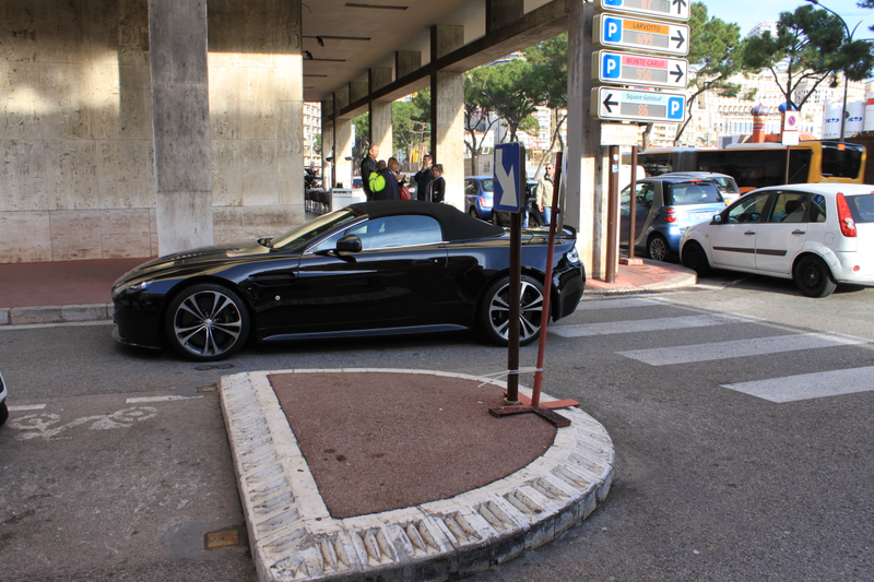Illustration for article titled Mediterranean Cruise Car Spotting and Other Cool Stuff Photo Dump